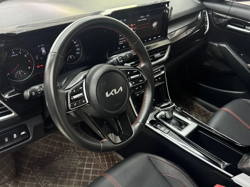 Kia Run proudly Run proudly 2021 1.5L CVT New Edition 2022 — thumbnail 5
