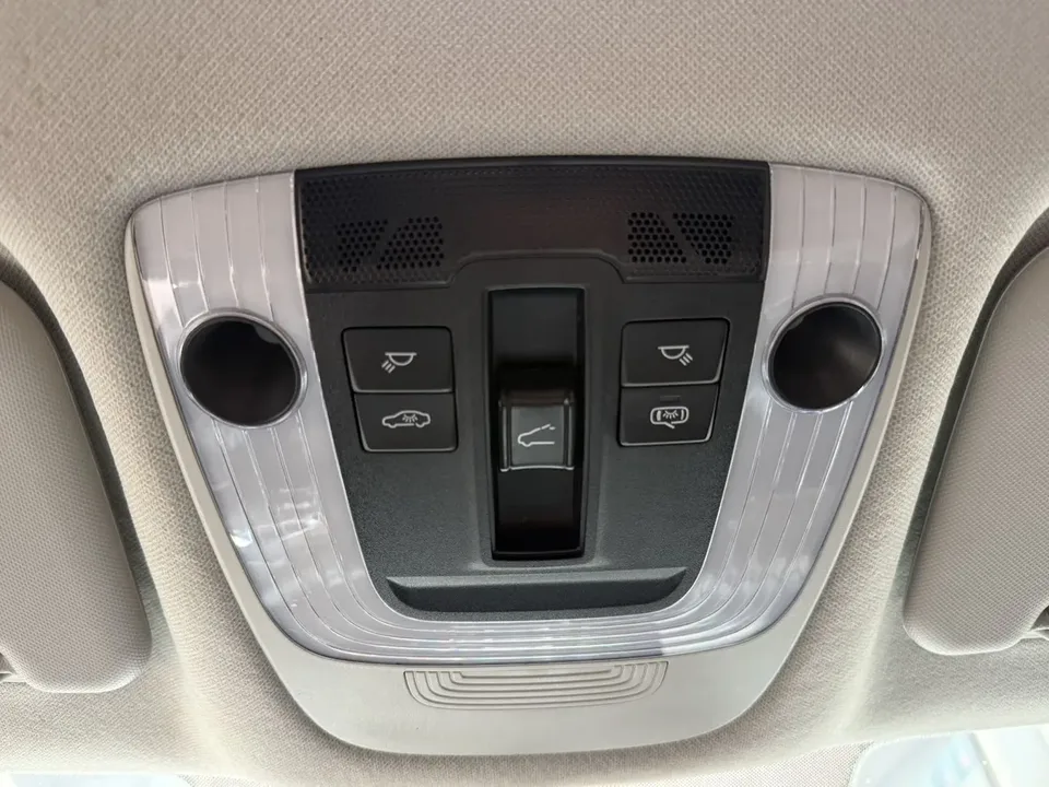 Kia Run proudly Run proudly 2021 AOPAO 1.5L CVT Trend Edition 2023 — thumbnail 4