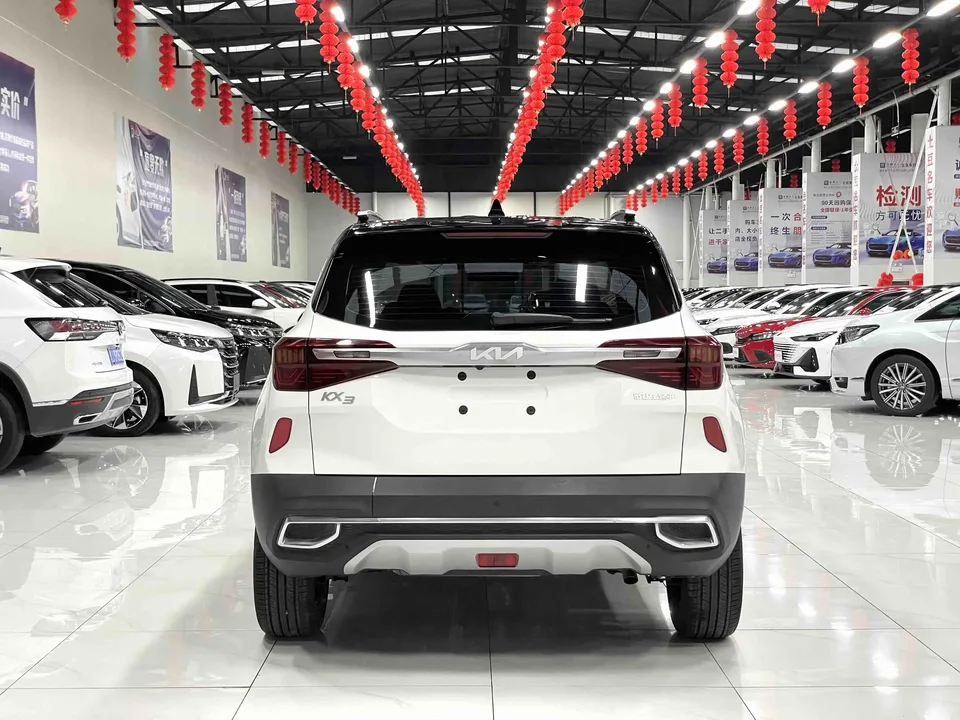 Kia Run proudly AOPAO 1.5L CVT Trend Edition 2022 — миниатюра 2