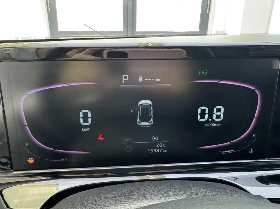 Kia Seltos CYLTUS 1.5L IVT Luxury Edition 2024 — миниатюра 3