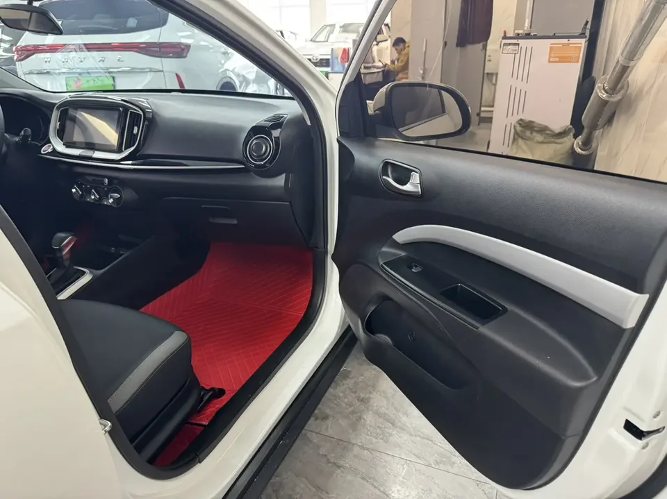 Kia KX1 Yipao 2021 1.4L automatic fun version 2022 — миниатюра 4