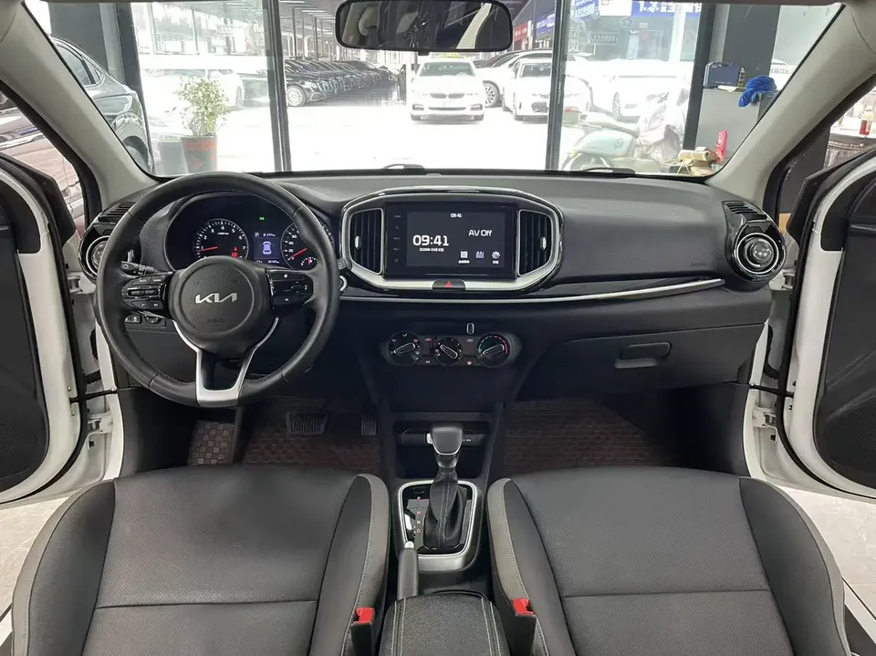 Kia KX1 Yipao facelift 1.4L CVT Fun Edition 2022 — миниатюра 3