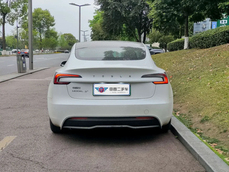 Tesla Model 3 Model 3 2023 Long-range all-wheel drive 2024 — thumbnail 2