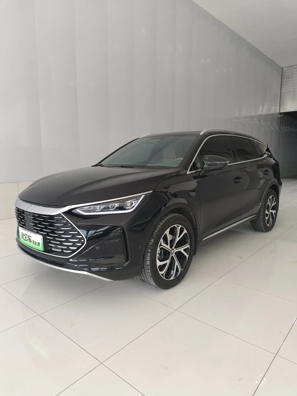 BYD Tang DM 2025