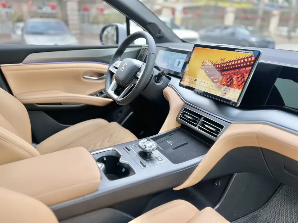 BYD Song L DM DM-i 112KM Beyond Edition 2024 — миниатюра 2