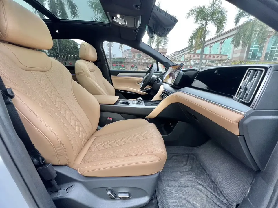 BYD Song L DM DM-i 112KM Beyond Edition 2024 — миниатюра 5