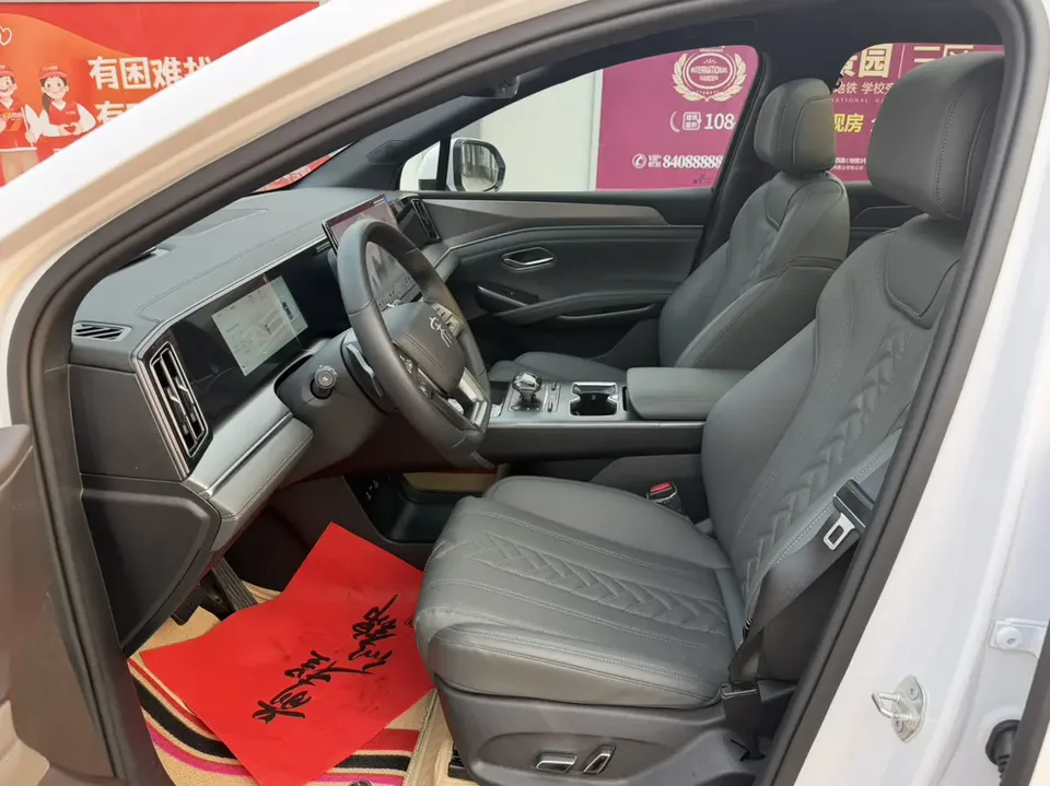 BYD Song L DM Intelligent Driving Edition DM-i 112KM Beyond Edition 2025 — миниатюра 5