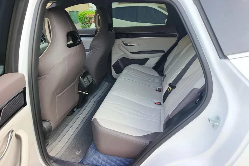 BYD Song PLUS EV Honor Edition 520KM Luxury Model 2024 — миниатюра 4