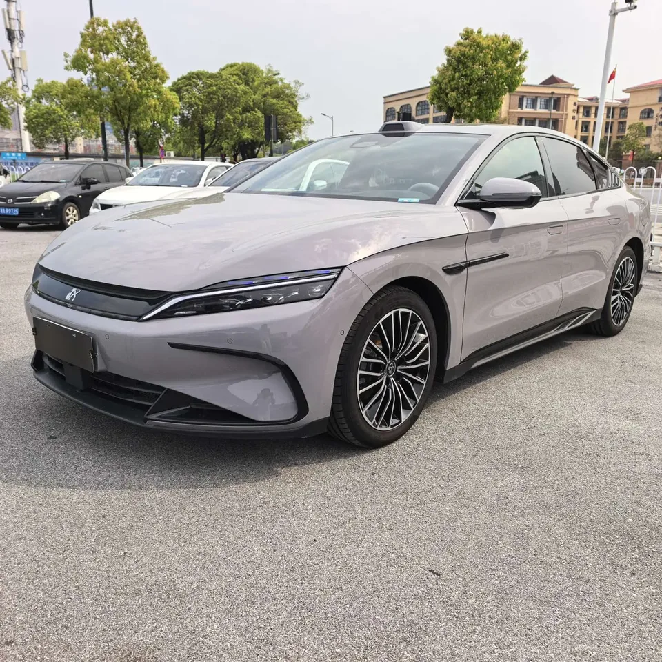 BYD Han DM 2025