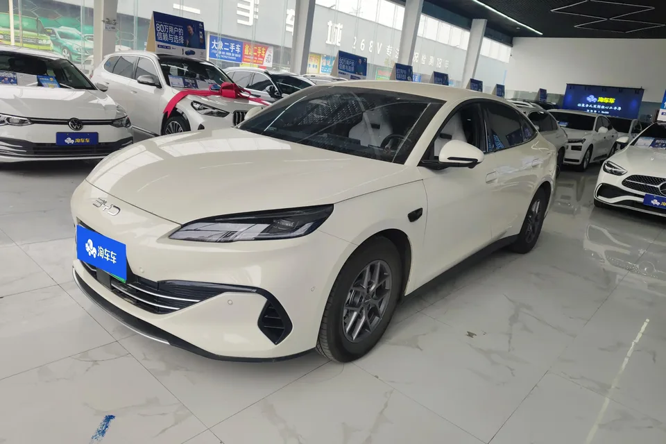 BYD Seal 06DM 2025