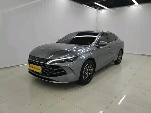 BYD Qin L DM 2025