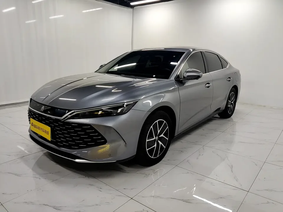 BYD Qin L DM 2024