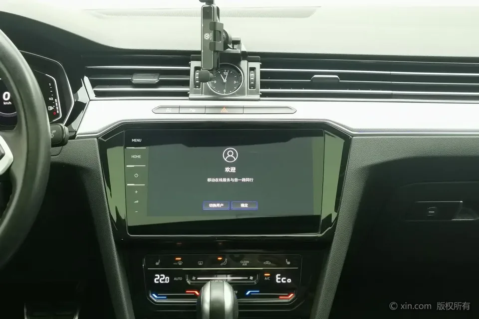Volkswagen Magotan PHEV Magotan GTE 2022 Premium Edition 2023 — миниатюра 3