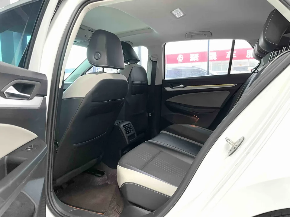 Volkswagen Golf Golf 2023 280TSI DSG Pro 2022 — миниатюра 4