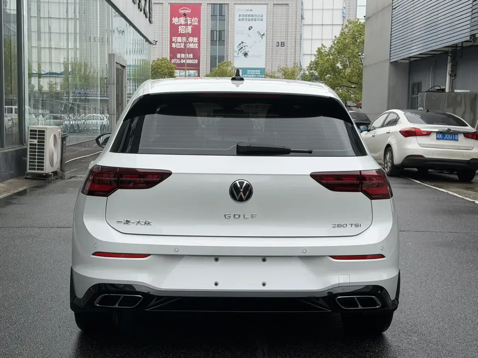 Volkswagen Golf Golf 2021 280TSI DSG R-Line 2022 — миниатюра 2