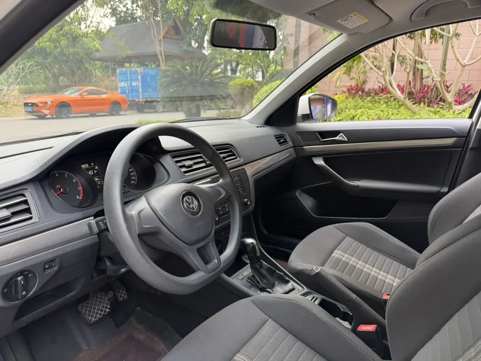 Volkswagen Lavida Lavida 2019 1.5L Automatic Fashion Edition National VI 2022 — thumbnail 5