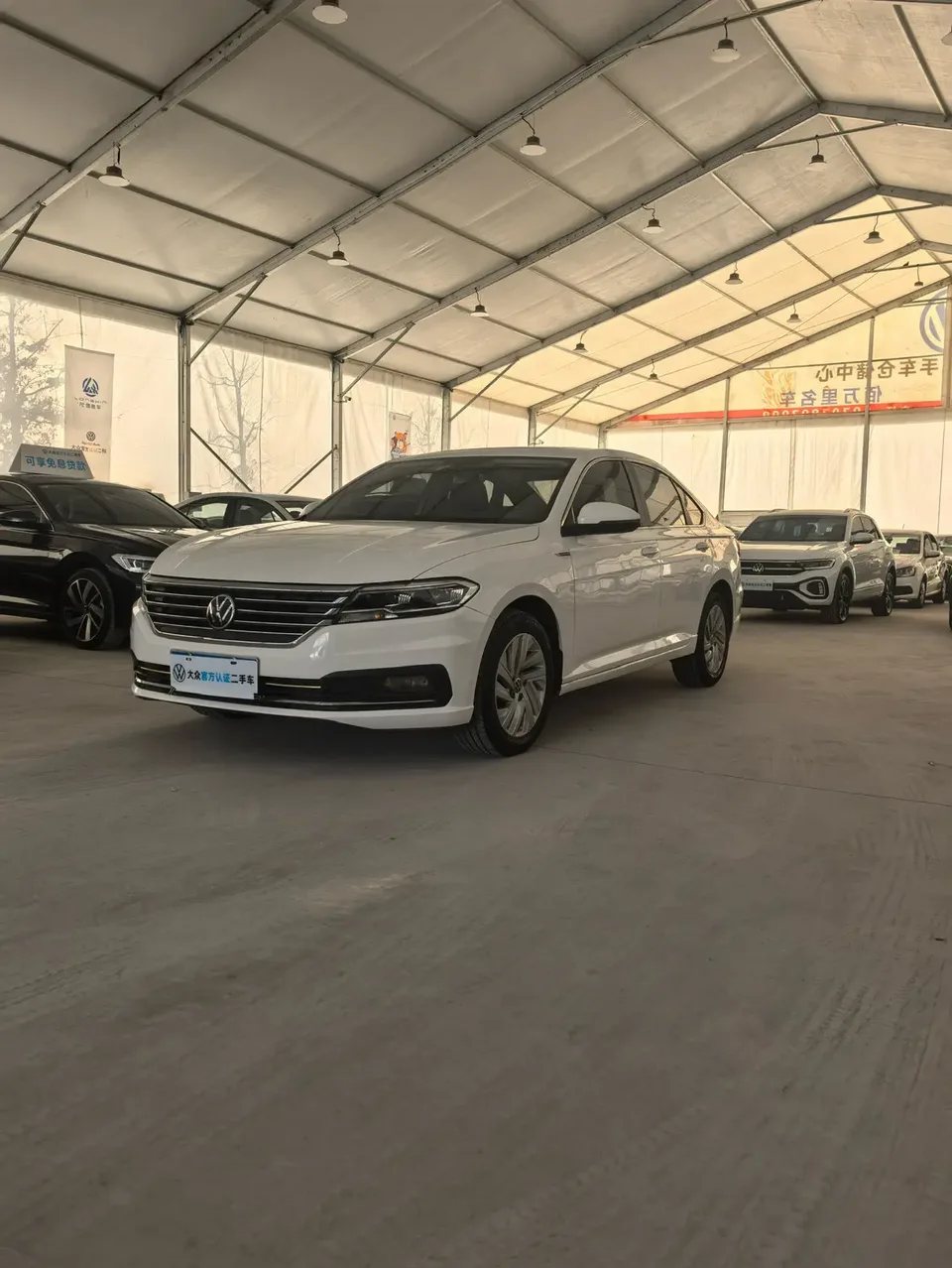 Volkswagen Lavida Lavida 2022 280TSI DSG Comfort Edition 2022 — фото 1, купить с доставкой в Москву