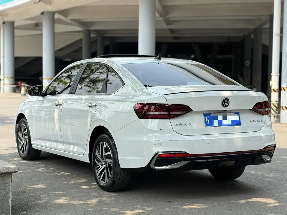 Volkswagen Lavida 300TSI DSG Starry Sky Edition 2025 — миниатюра 4