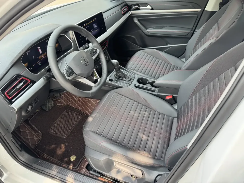 Volkswagen Lavida 300TSI DSG Starry Sky Edition 2025 — миниатюра 5