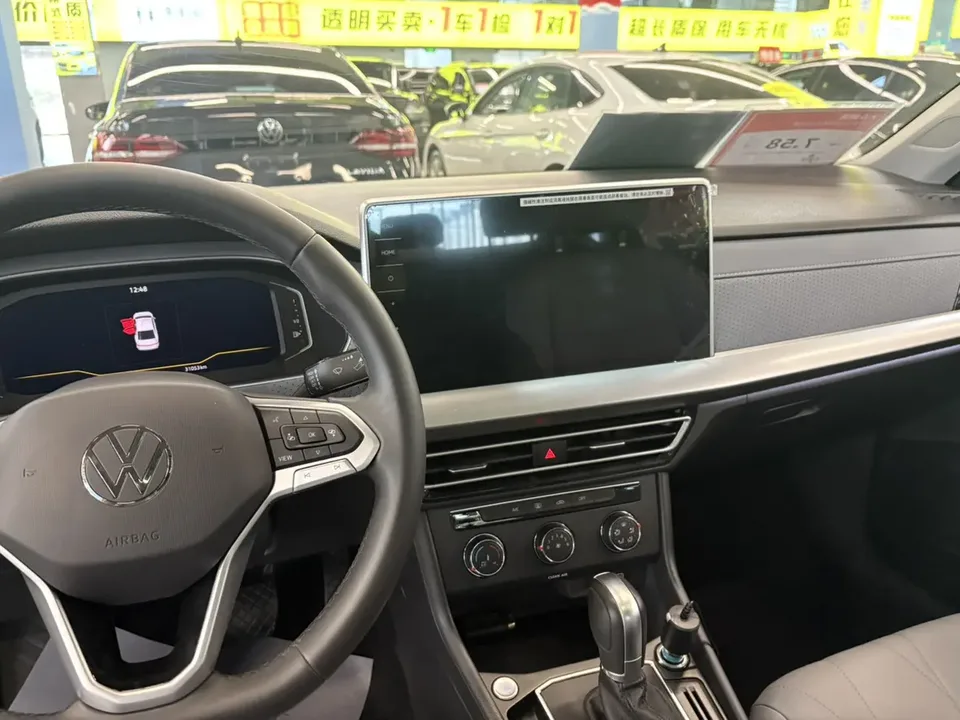 Volkswagen Lavida Lavida 2024 1.5L Automatic 5 Million Edition 2024 — миниатюра 3