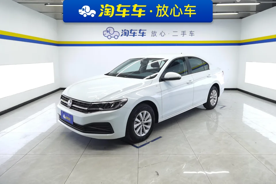 Volkswagen Bora Bora 2021 1.5L Automatic Fashion Smart Edition 2022 — фото 1, купить с доставкой в Москву