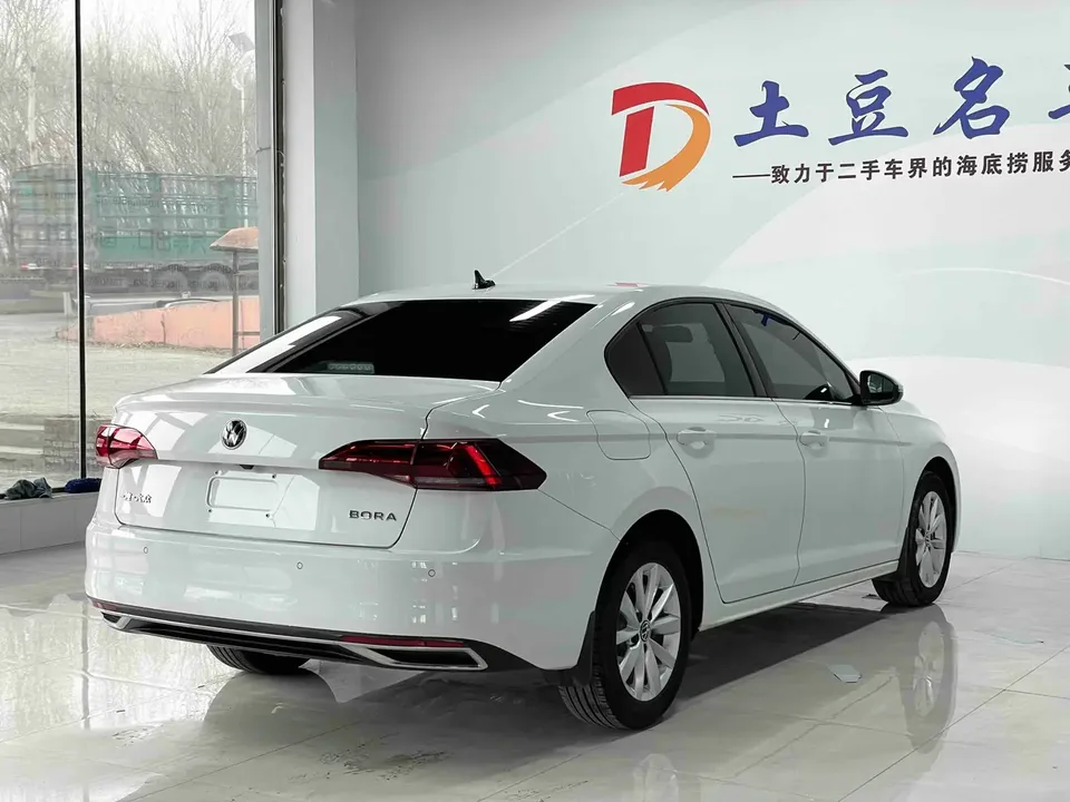 Volkswagen Bora Bora 2021 1.5L automatic fashion smart connected version 2022 — миниатюра 2