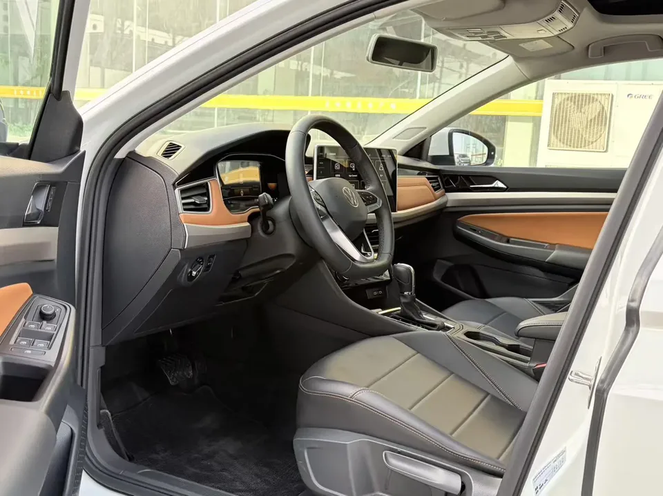 Volkswagen Bora 280TSI DSG Comfort Edition 2024 — миниатюра 3