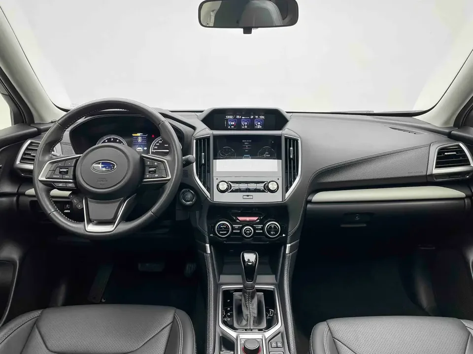 Subaru Forester FORESTER 2022 2.0i AWD Deluxe Edition EyeSight 2023 — миниатюра 3