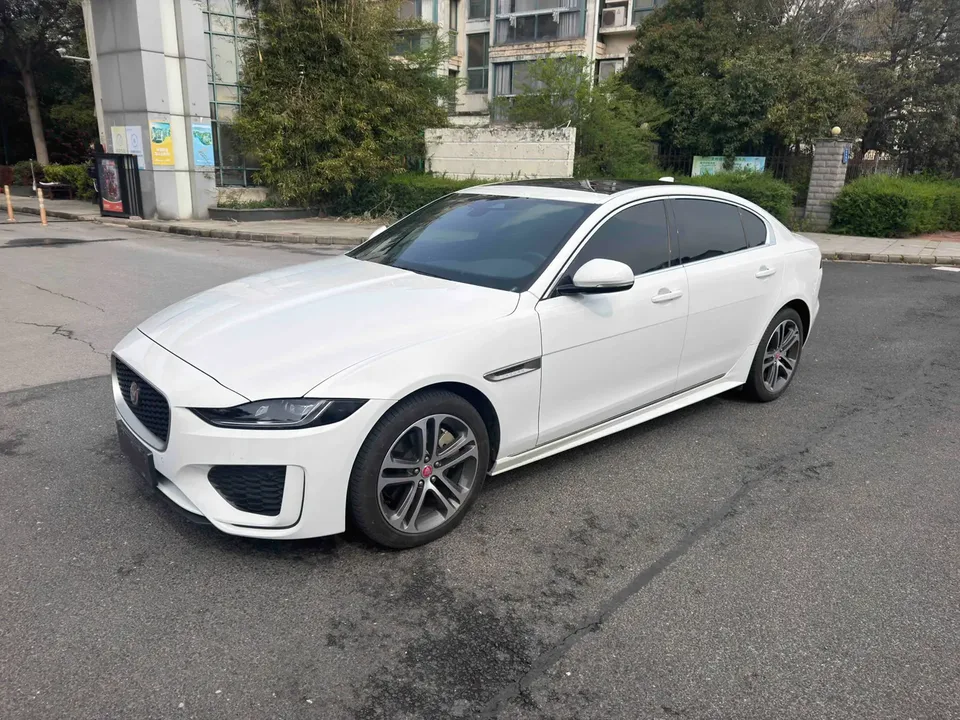 Jaguar XEL 2025