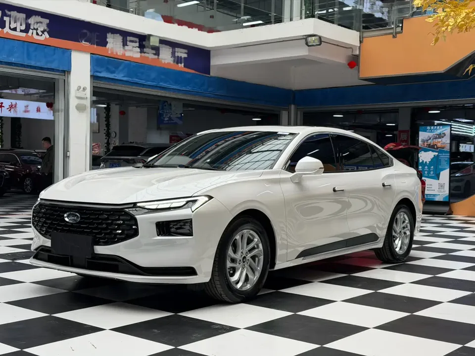 Ford Mondeo 2023