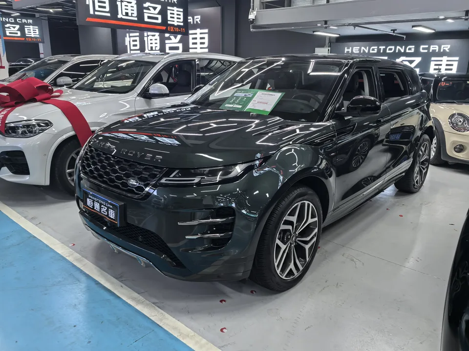 Land Rover Range Rover Evoque Evoque L 249PS R-Dynamic First Edition first edition 2022 — фото 1, купить с доставкой в Москву