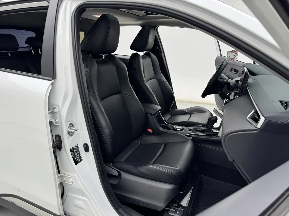 Toyota Frontlander 2.0L CVT Leading Edition 2023 — миниатюра 4