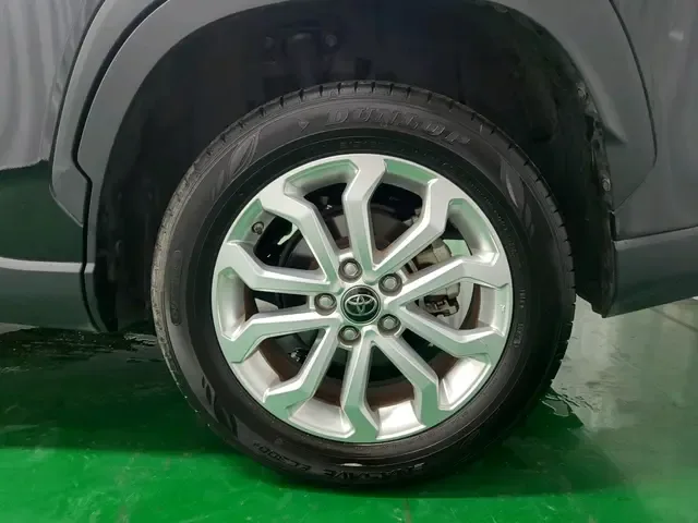 Toyota Frontlander 2.0L Intelligent Electric Hybrid Dual Engine Leading Edition 2024 — миниатюра 3
