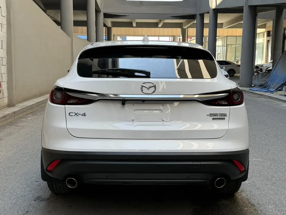 Mazda CX-4 Mazda CX-4 2021 2.0L 2WD Blue Sky Explorer Edition 2023 — thumbnail 2