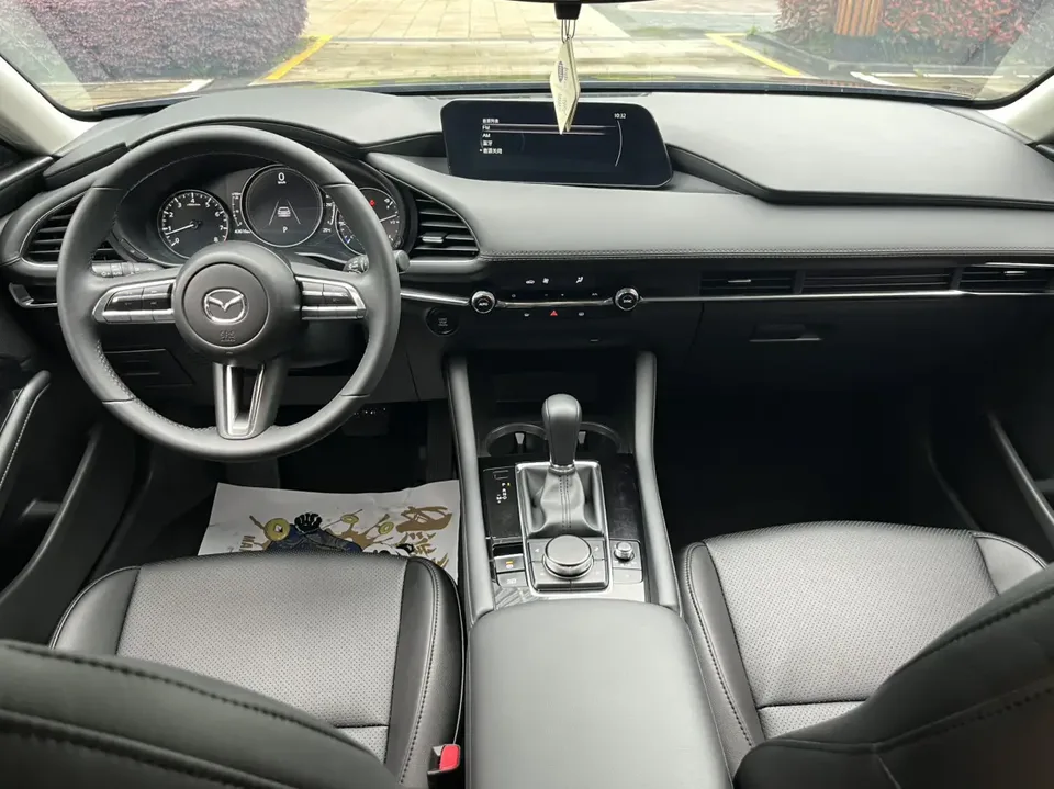 Mazda Axela Mazda3 2023 2.0L Automatic Quality Edition 2023 — thumbnail 5