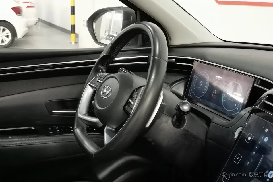 Hyundai tucson l Tucson L 1.5T LUX two-wheel drive premium version 2022 — миниатюра 3