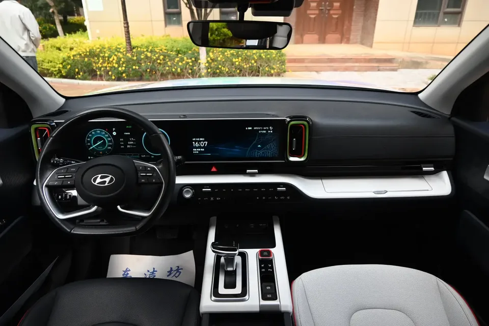 Hyundai ix35 Musa 2.0L Flagship Edition TOP 2023 — миниатюра 4