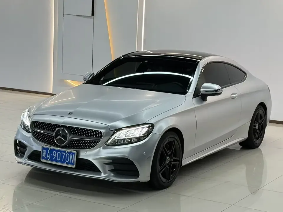 Mercedes-Benz C-Class 2022