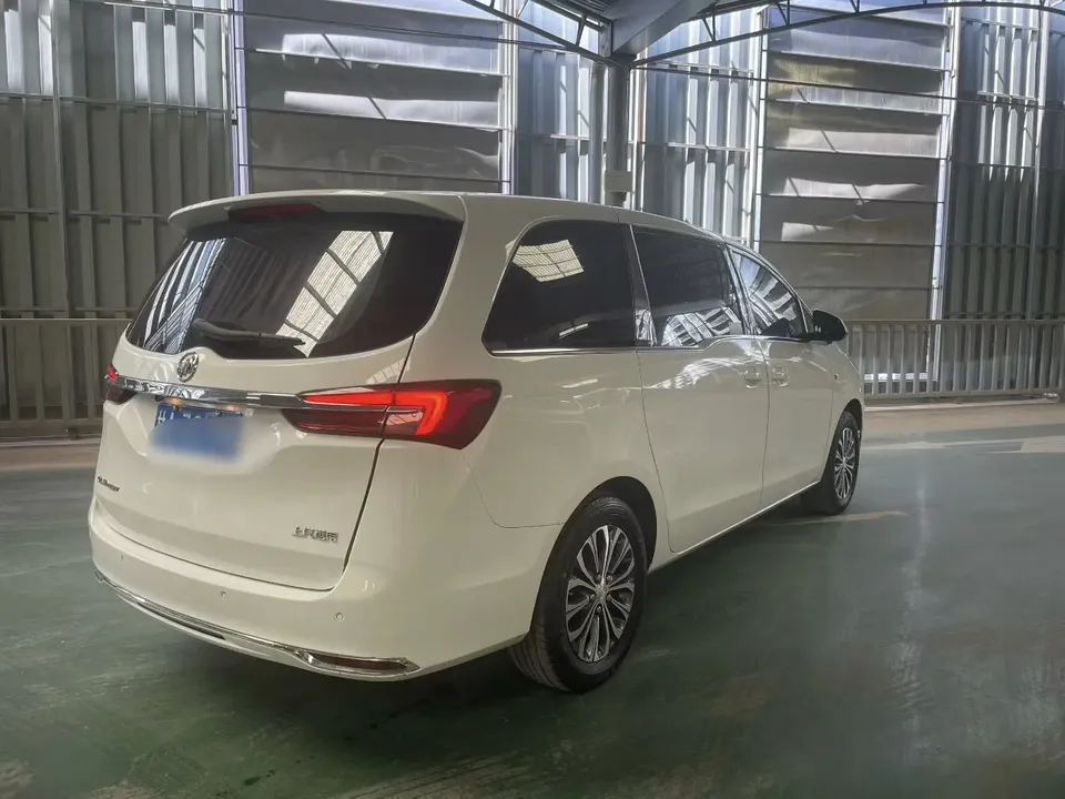 Buick GL8 Buick GL8 2021 Land Business Class 652T Comfort Edition 2022 — миниатюра 2