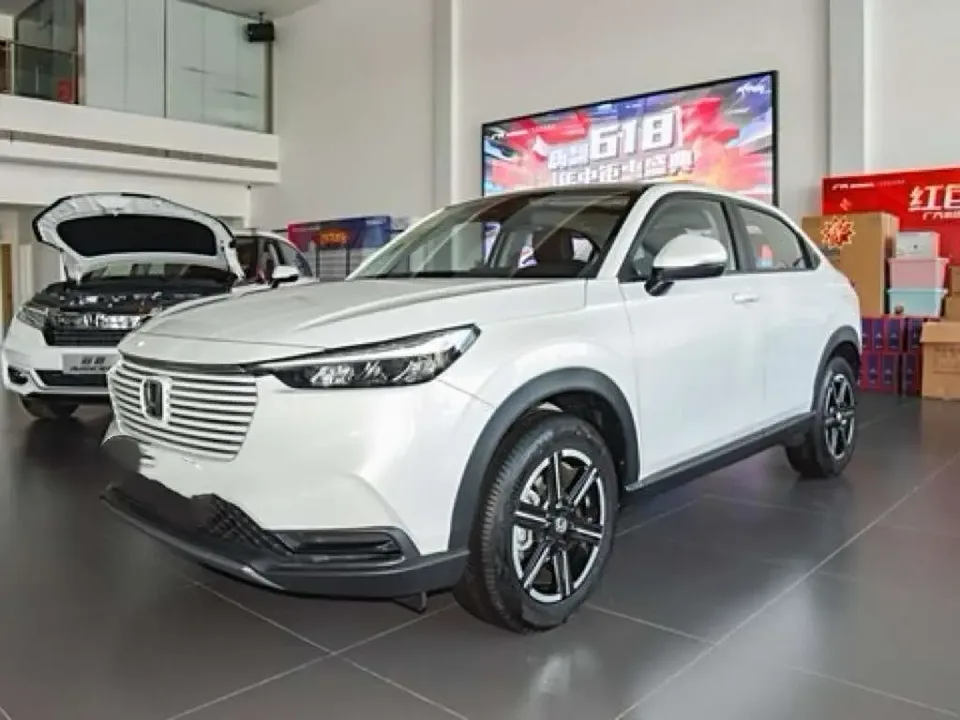 Honda VEZEL 1.5L CVT technology version 2023 — фото 1, купить с доставкой в Москву
