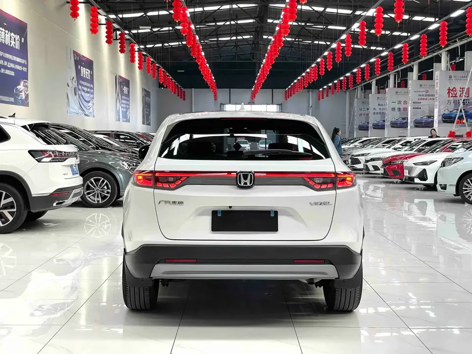 Honda VEZEL Binzhi 2023 1.5L CVT Technology Edition 2023 — thumbnail 2