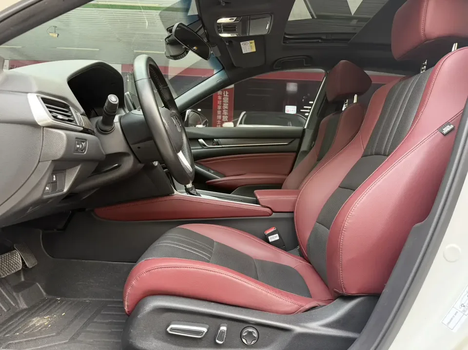 Honda Inspire 2022 Insignia 260TURBO Fine Edition 2023 — миниатюра 3