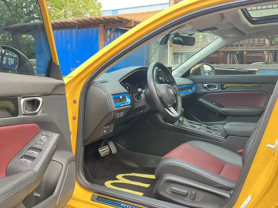 Honda Integra Stylish 2022 240TURBO CVT Exclusive Edition 2022 — миниатюра 3