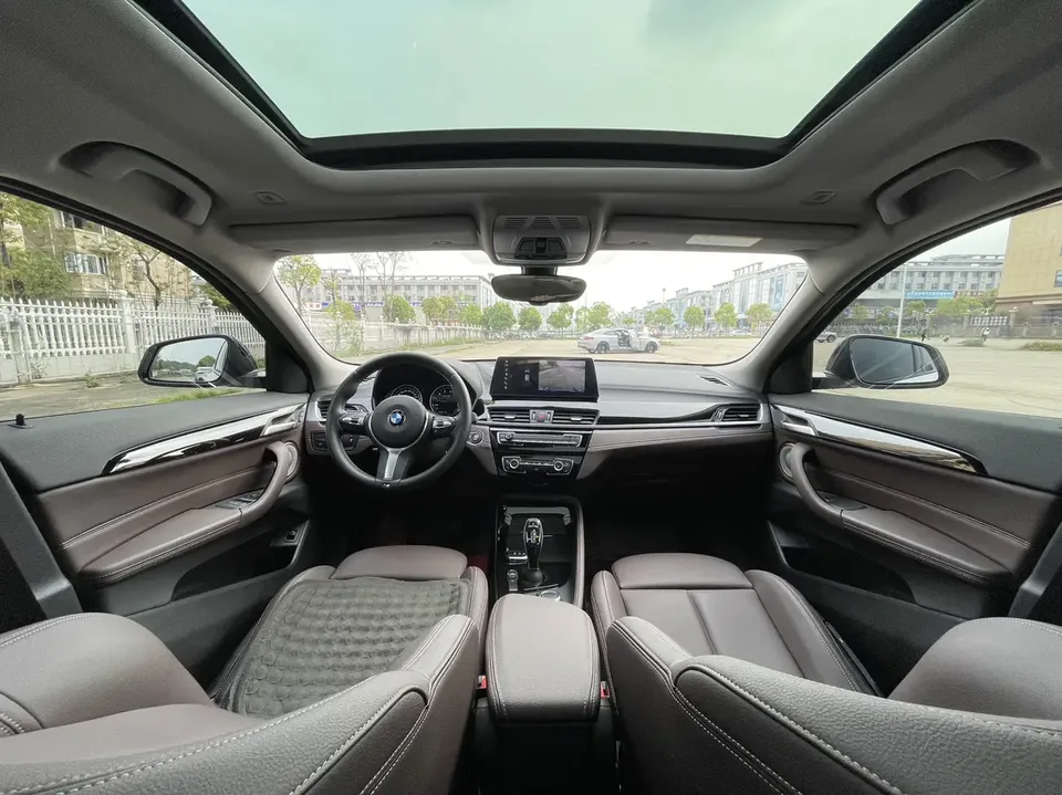 BMW X2 BMW X2 2023 sDrive25i M Sport Night Edition 2023 — миниатюра 3