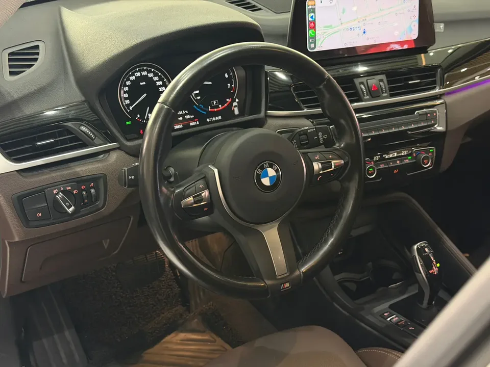 BMW X1 X1 2022 BMW X1 2022 sDrive25Li Leading Edition 2023 — thumbnail 3