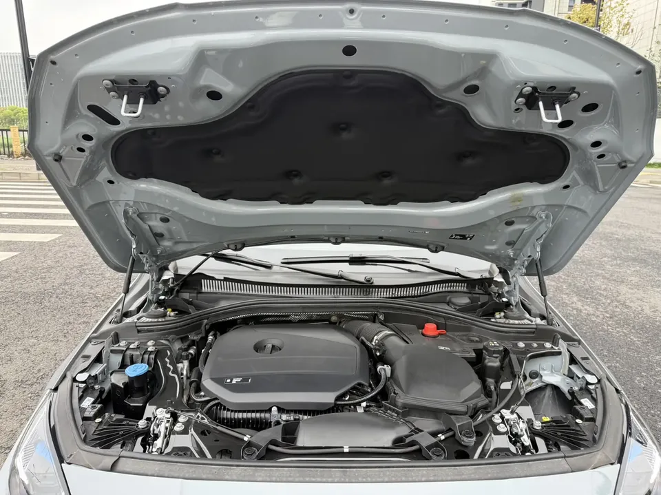 BMW 2 Series 225L M Sports Package 2025 — миниатюра 3