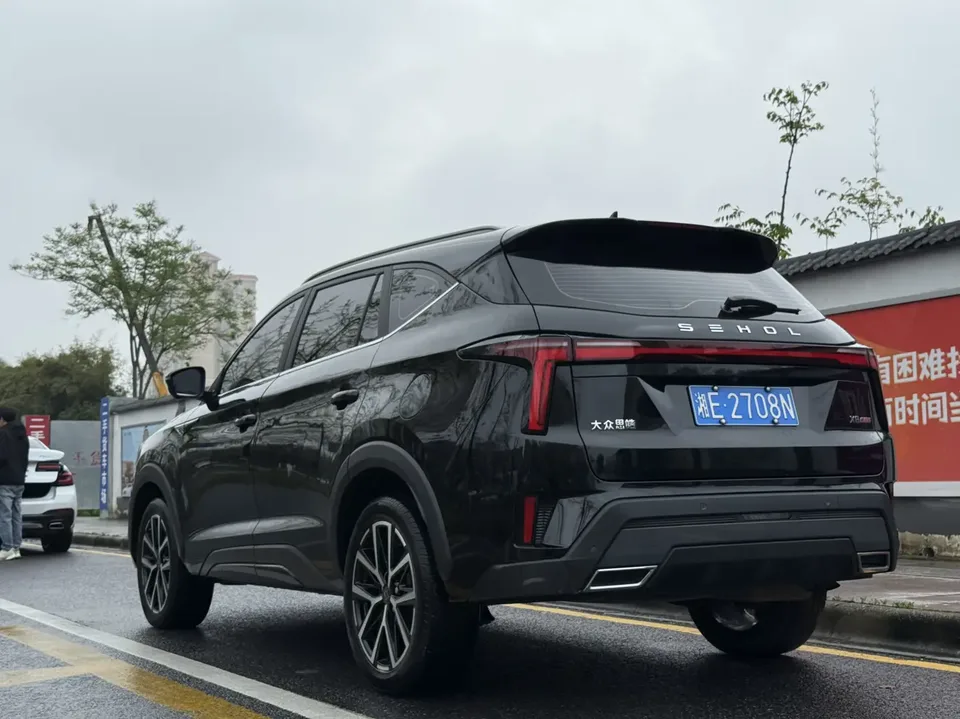 Jianghuai JAC X8 PLUS JAC X8 PLUS 2024 1.5TGDI DCT Smart Edition 7 seats 2023 — миниатюра 4