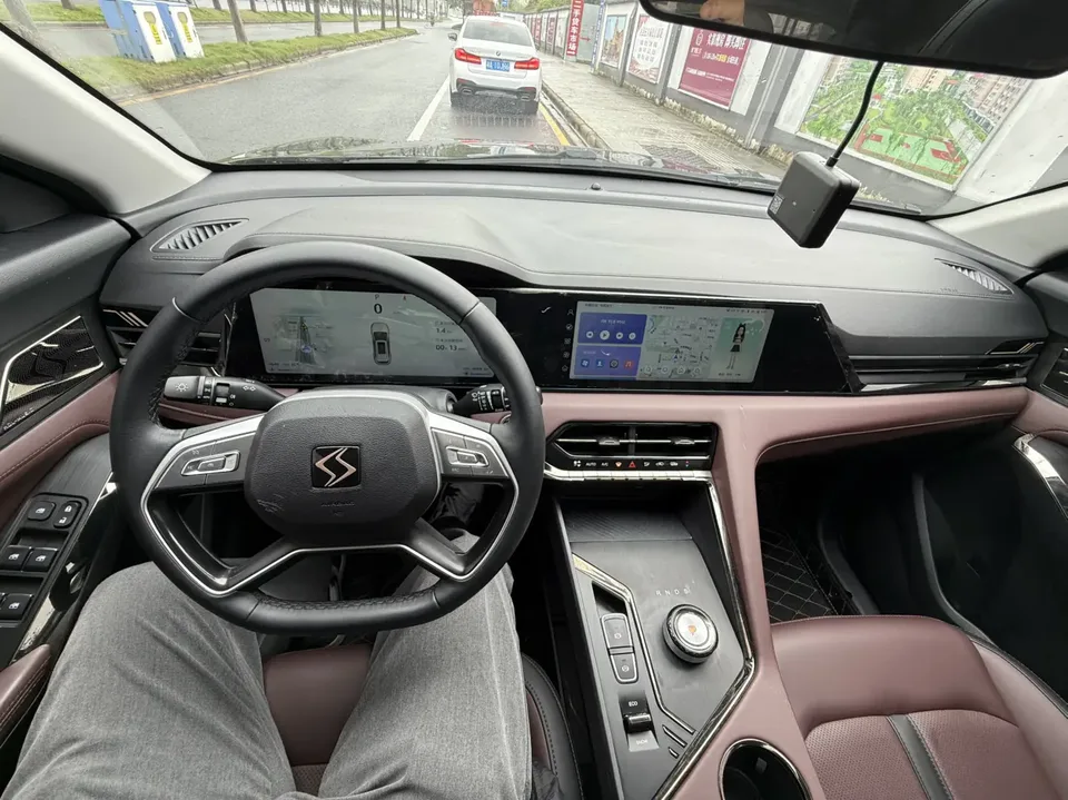 Jianghuai JAC X8 PLUS JAC X8 PLUS 2024 1.5TGDI DCT Smart Edition 7 seats 2023 — миниатюра 5