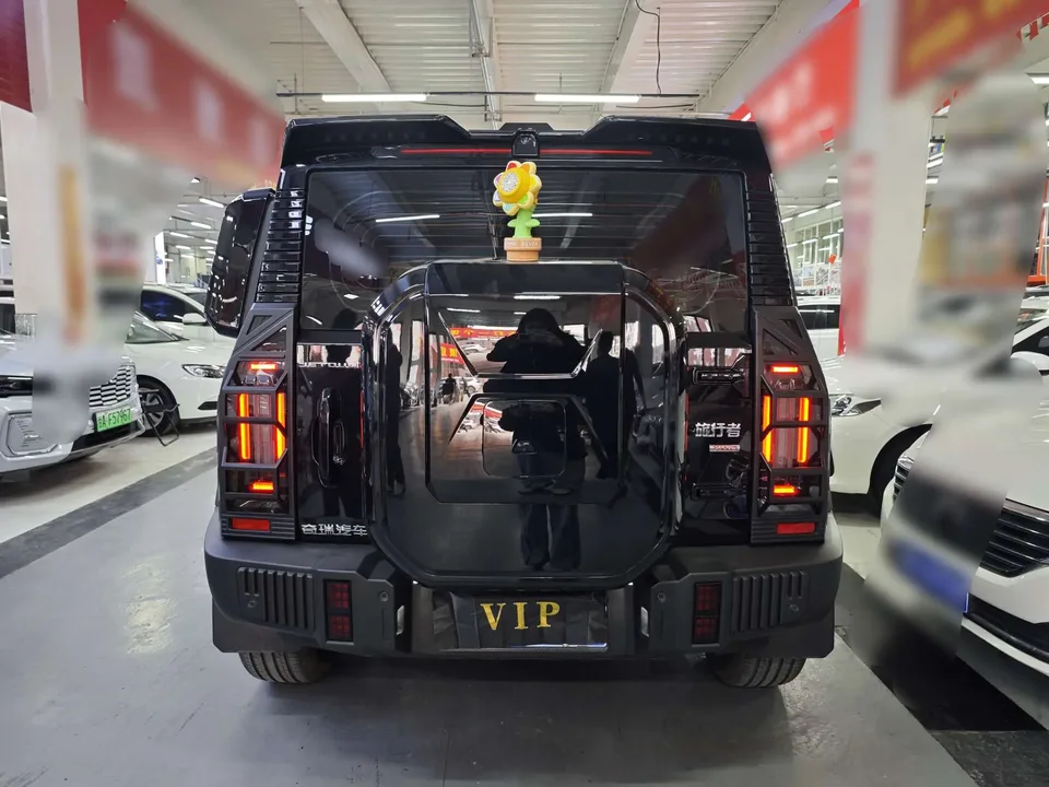 Jetour Jet Traveler 2.0TD XWD Discovery 2025 — миниатюра 2