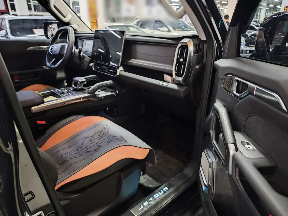 Jetour Jet Traveler 2.0TD XWD Discovery 2025 — миниатюра 5
